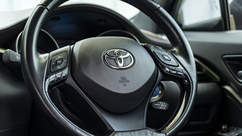 Toyota C Hr มือสอง (24)