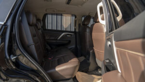 Mitsubishi Pajero Sport (16)