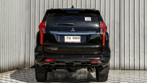 Mitsubishi Pajero Sport (9)