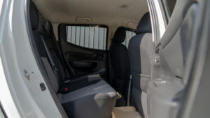 Mitsubishi Triton (12)