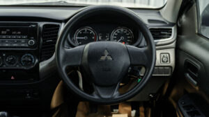 Mitsubishi Triton (15)