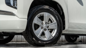 Mitsubishi Triton (5)