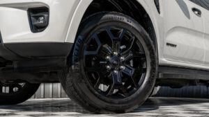 Ford Everest (6)