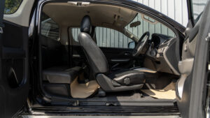 Mitsubishi Triton (11)