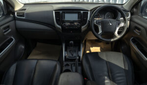 Mitsubishi Triton (14)