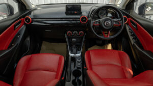Mazda 2 (16)