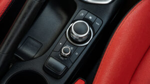 Mazda 2 (20)