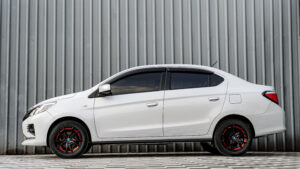 Mitsubishi Attrage (6)