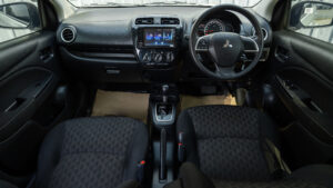 Mitsubishi Mirage (16)