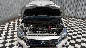 Mitsubishi Mirage (26)