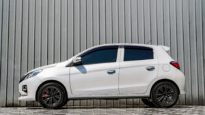 Mitsubishi Mirage (7)