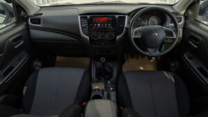 Mitsubishi Triton (13)