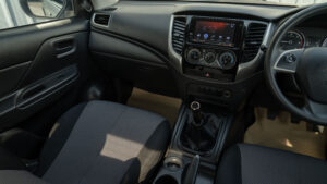 Mitsubishi Triton (15)