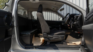Toyota Revo (12)