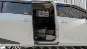 Toyota Sienta (14)