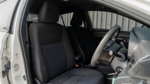 Toyota Yaris (11)