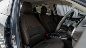Mazda 2 (13)