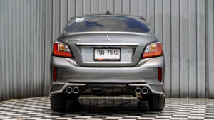 Mitsubishi Attrage (8)