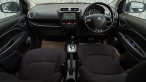 Mitsubishi Mirage (13)