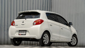 Mitsubishi Mirage (8)