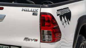 Toyota Revo (10)