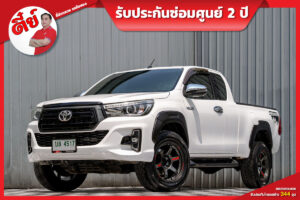 Toyota Revo (2)