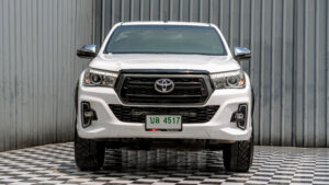 Toyota Revo (3)