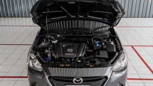 Mazda 2 (4)