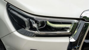 Toyota Revo (5)