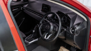 Mazda 2 (12)