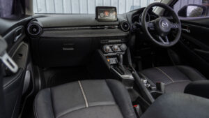 Mazda 2 (24)