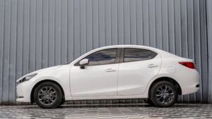 Mazda 2 (7)