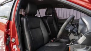 Toyota Yaris (15)