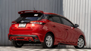 Toyota Yaris (9)