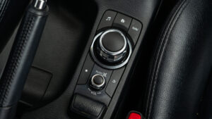 Mazda 2 (24)