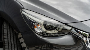 Mazda 2 (9)