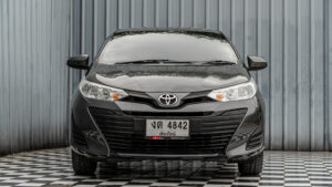 Toyota Yaris Ativ (5)